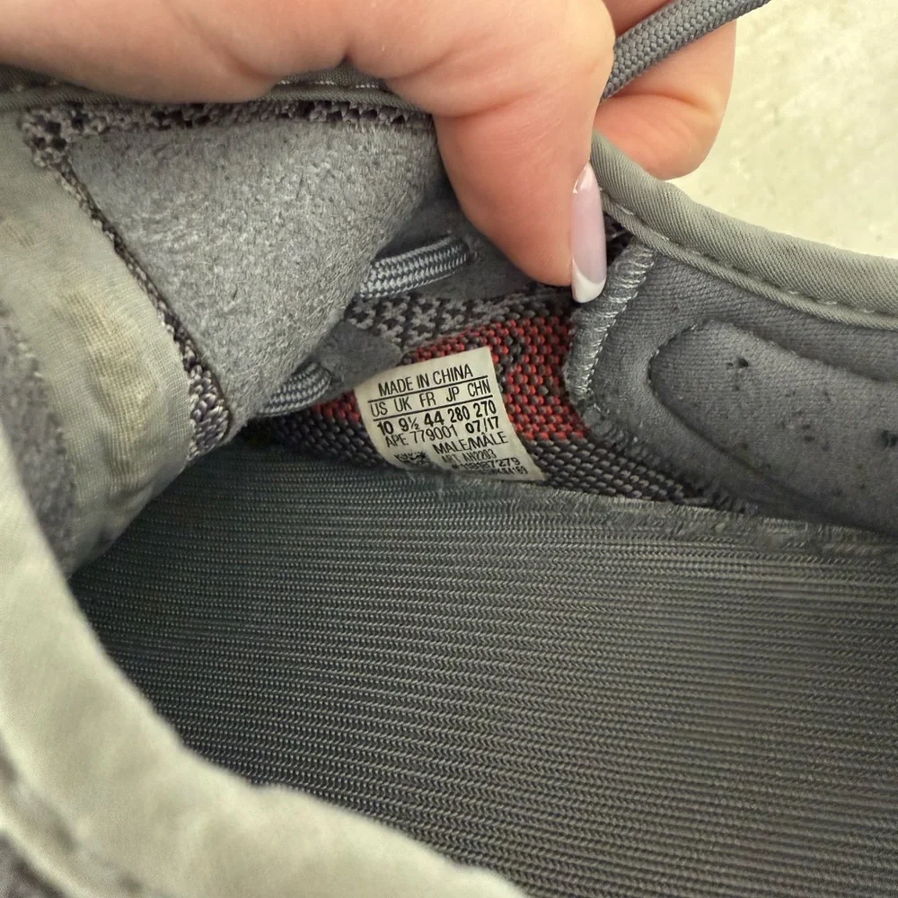 Authentic Yeezys, Men’s Gray and Black Sneakers with Red Accents - Picture 6 of 6